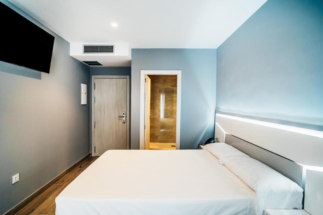 Arevalos Hotel 쿠엥카 외부 사진