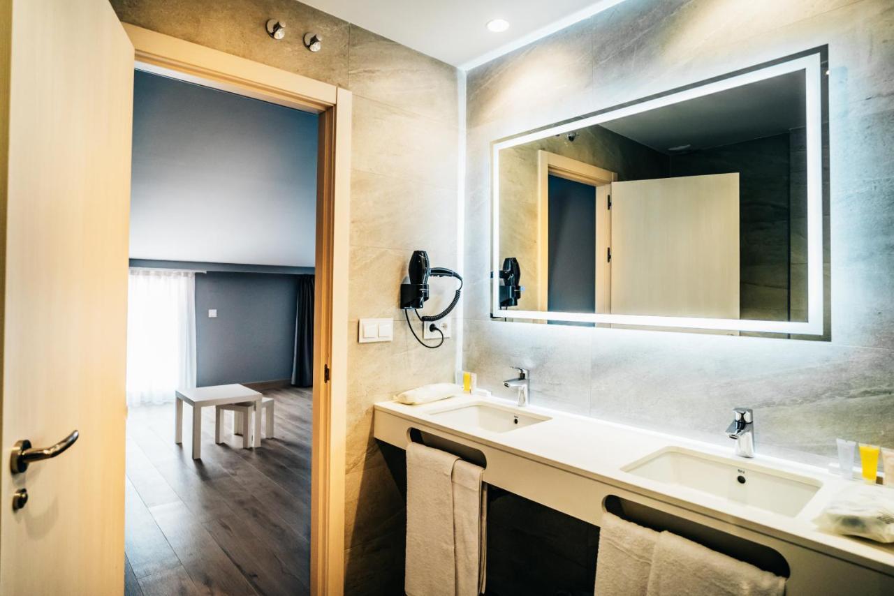 Arevalos Hotel 쿠엥카 외부 사진