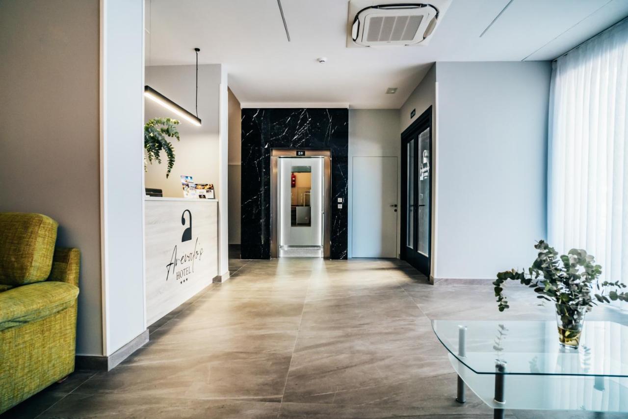 Arevalos Hotel 쿠엥카 외부 사진
