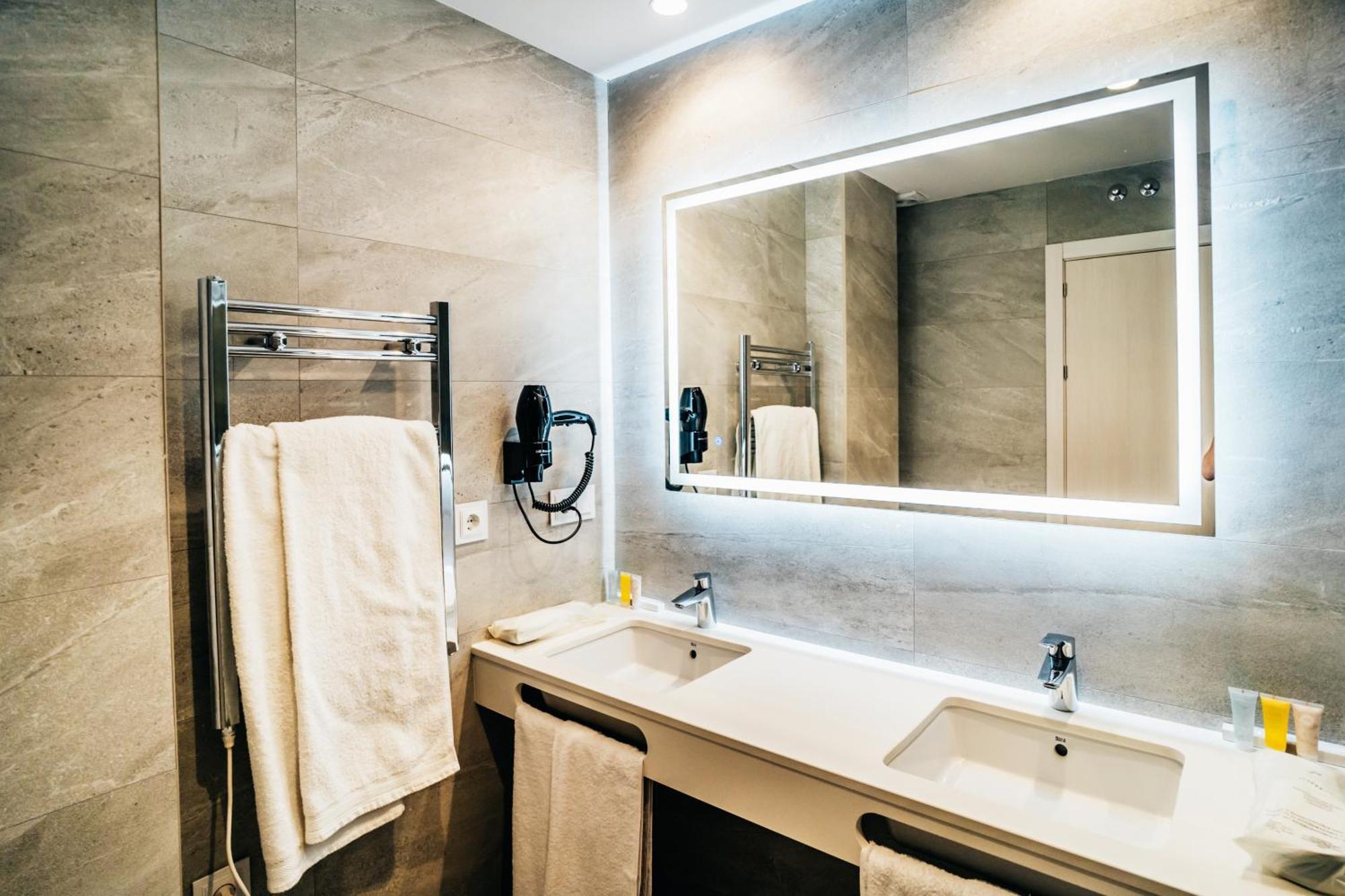 Arevalos Hotel 쿠엥카 외부 사진